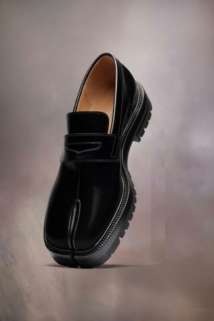 Black Maison Margiela Tabi Loafers | SG_MM72198